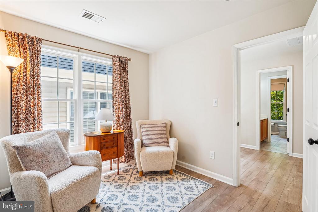 307 Winter Walk Dr