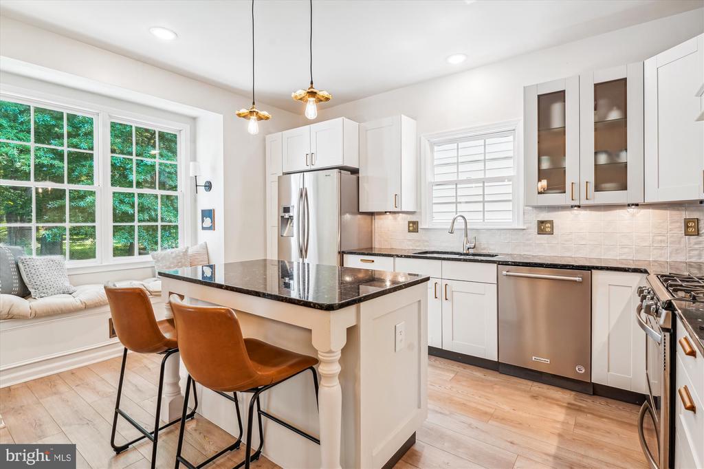 307 Winter Walk Dr