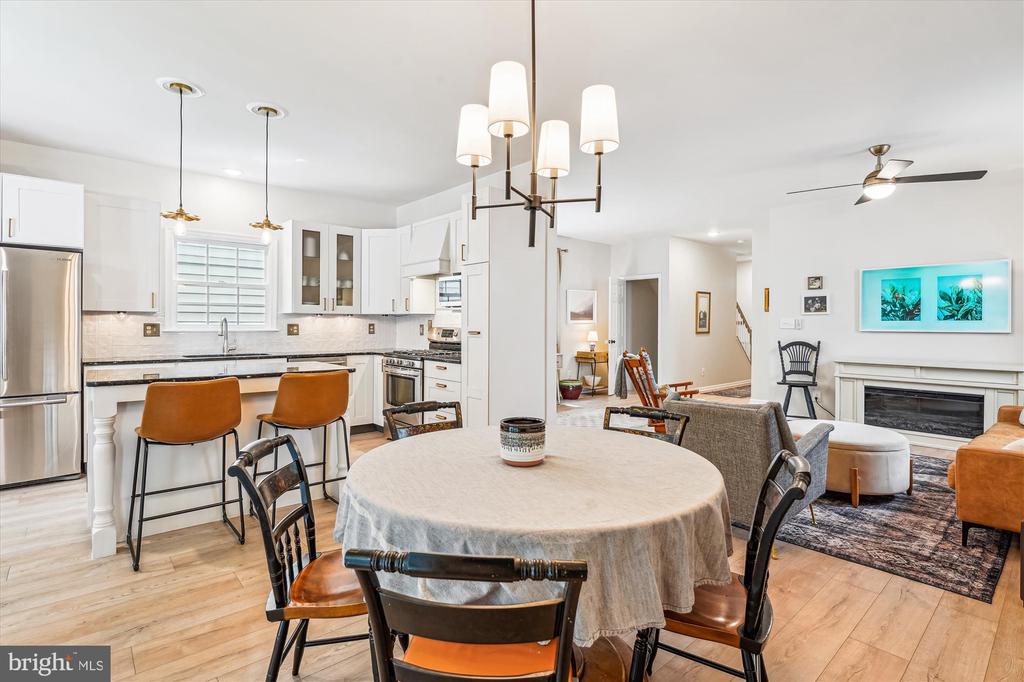 307 Winter Walk Dr