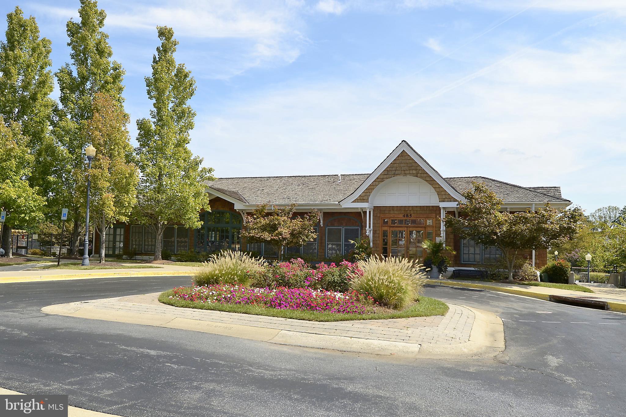 612 Kent Oaks Way