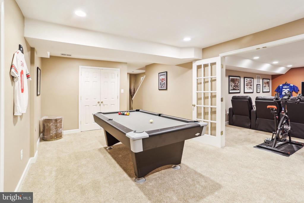 612 Kent Oaks Way