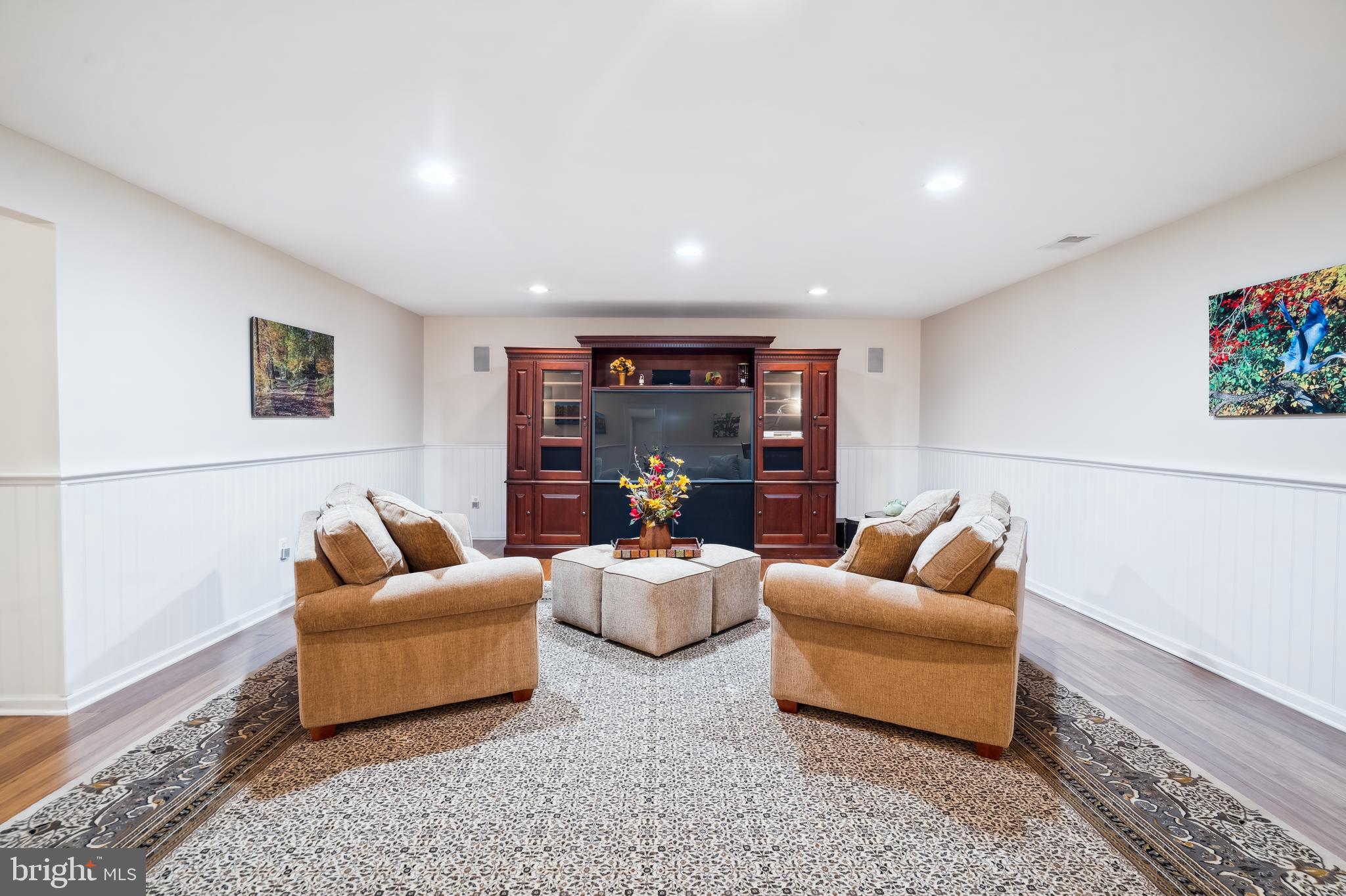 114 Lake St