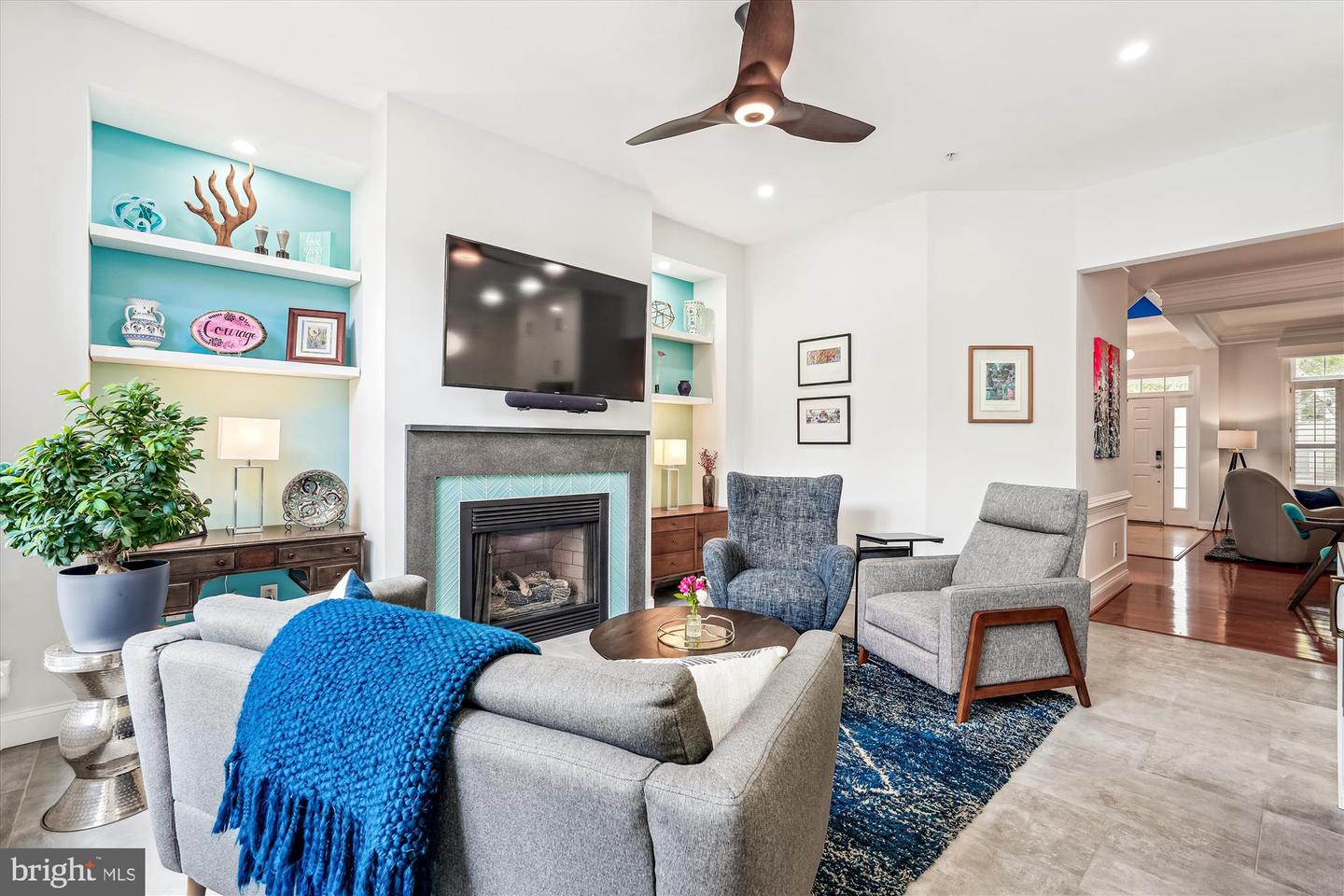 1111 Pleasant Dr