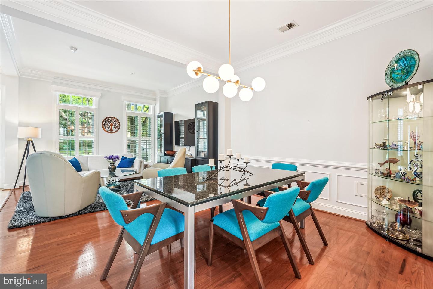 1111 Pleasant Dr