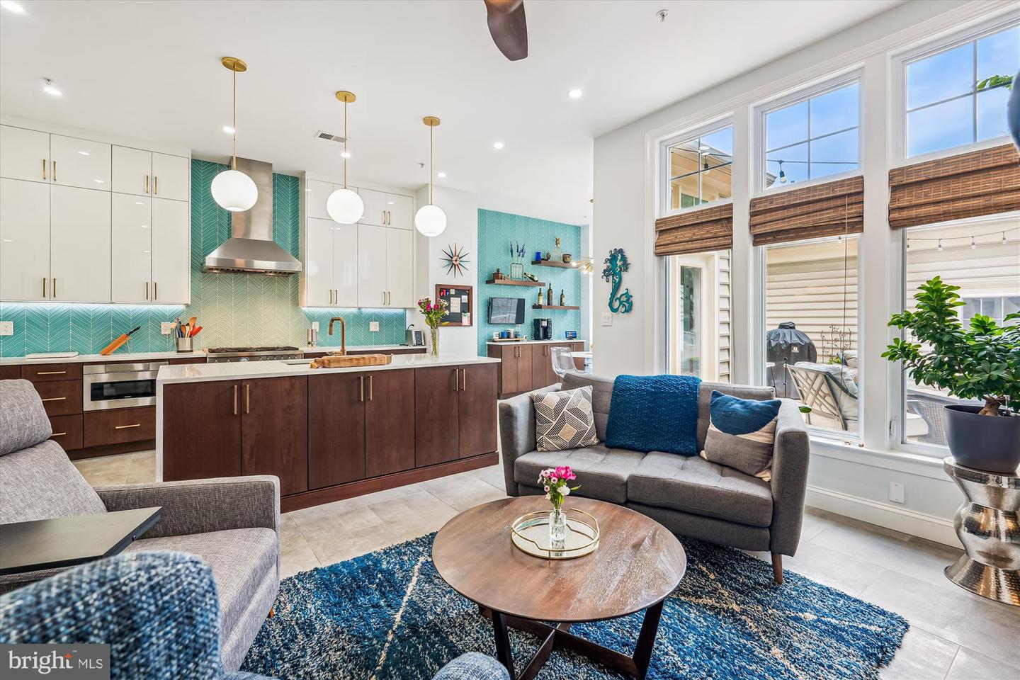 1111 Pleasant Dr