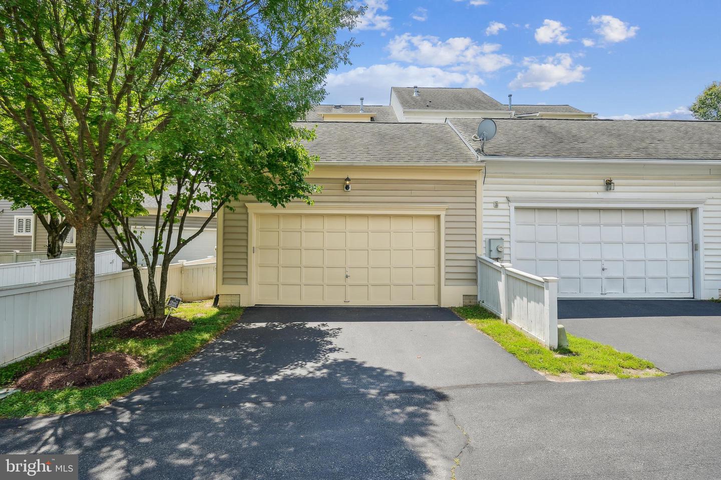 1111 Pleasant Dr