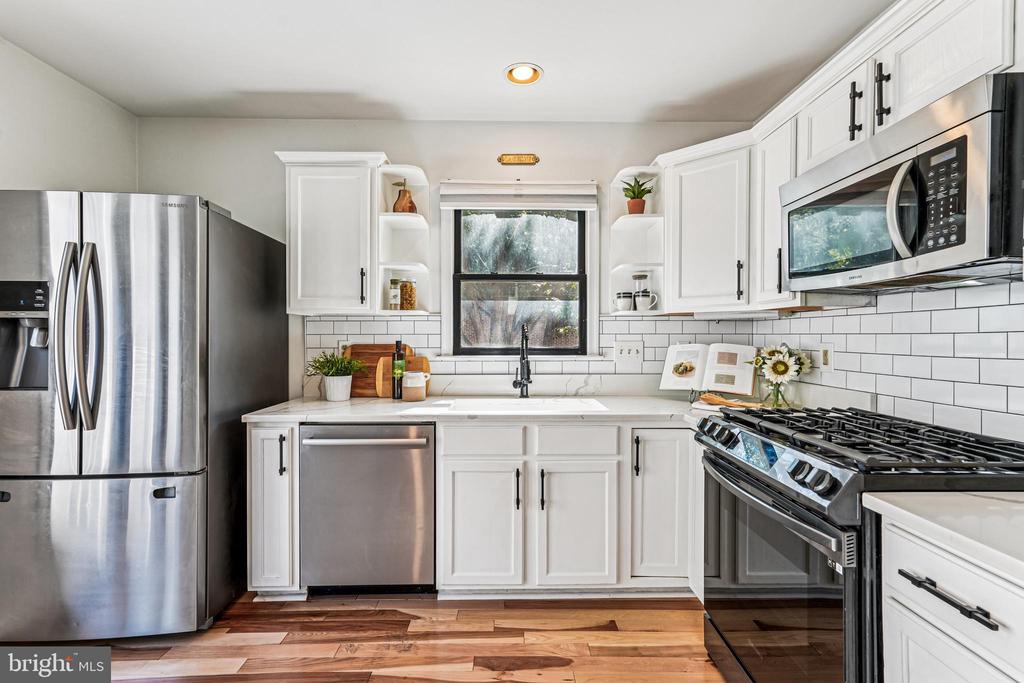 120 Ridgepoint Pl