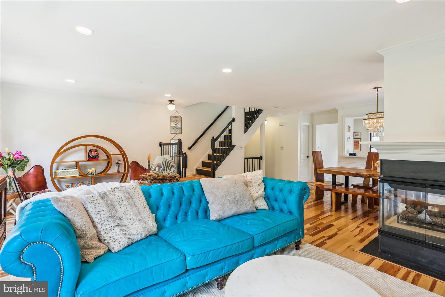 120 Ridgepoint Pl
