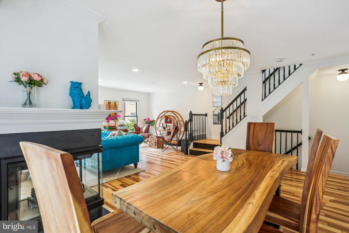 120 Ridgepoint Pl