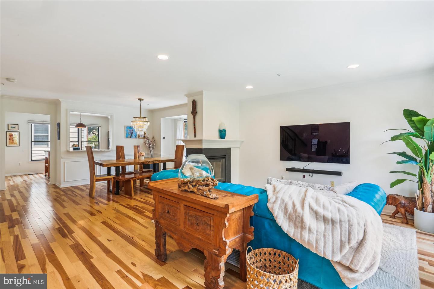 120 Ridgepoint Pl