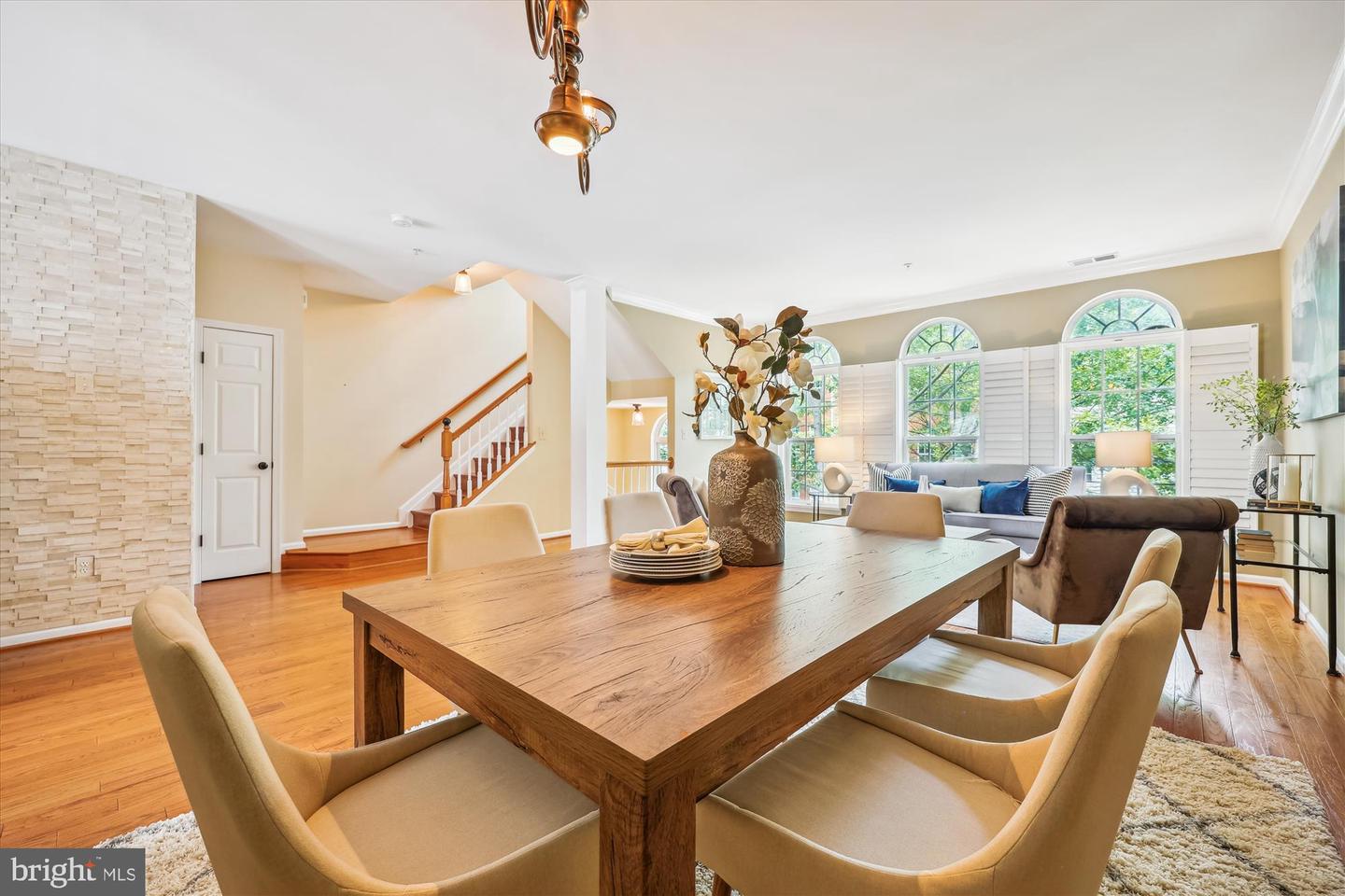 625-B Main St #625-B