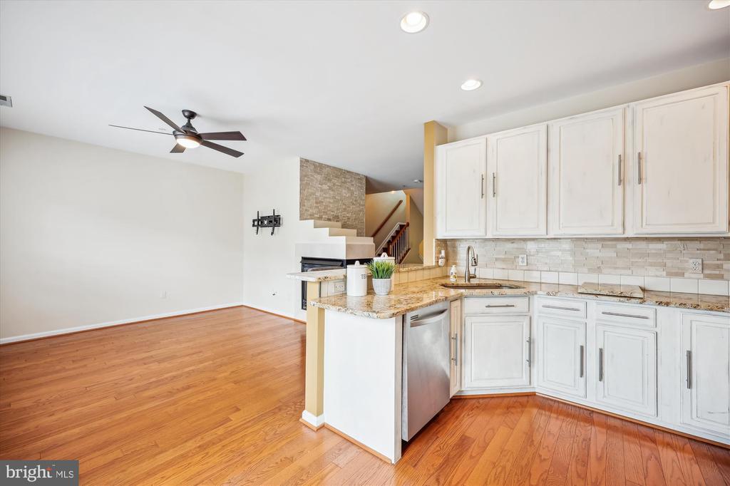 625-B Main St #625-B