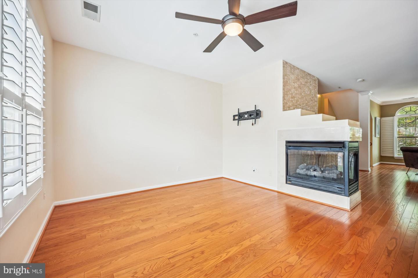 625-B Main St #625-B