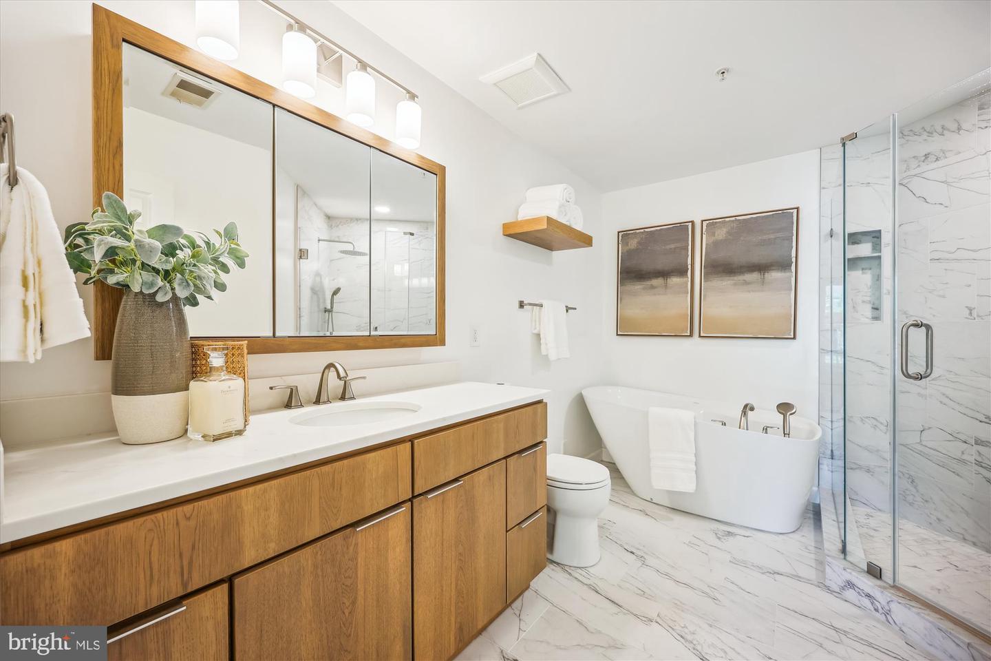 625-B Main St #625-B