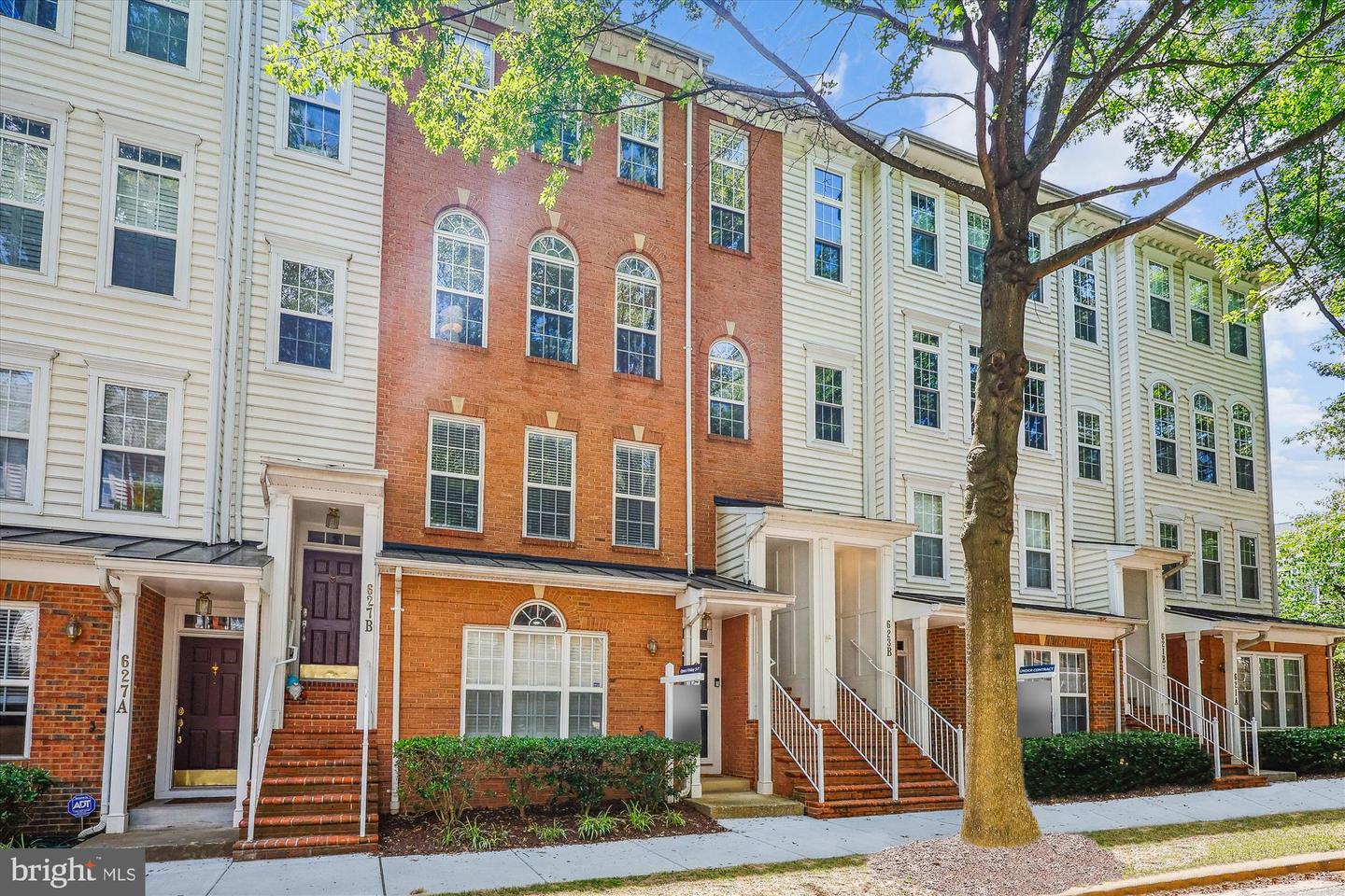 625-B Main St #625-B