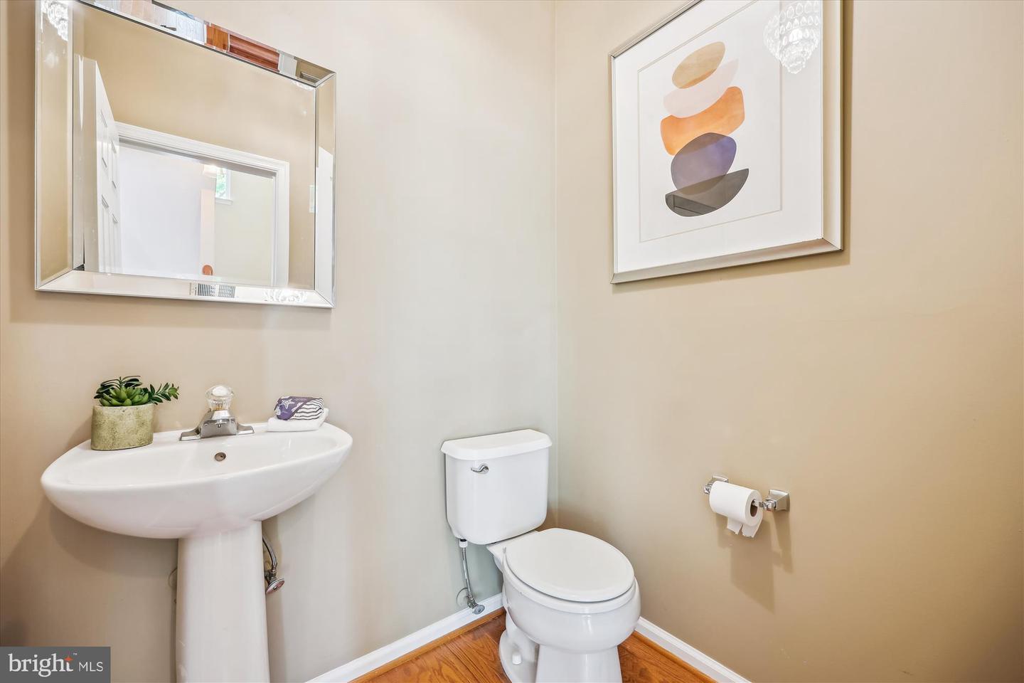 625-B Main St #625-B