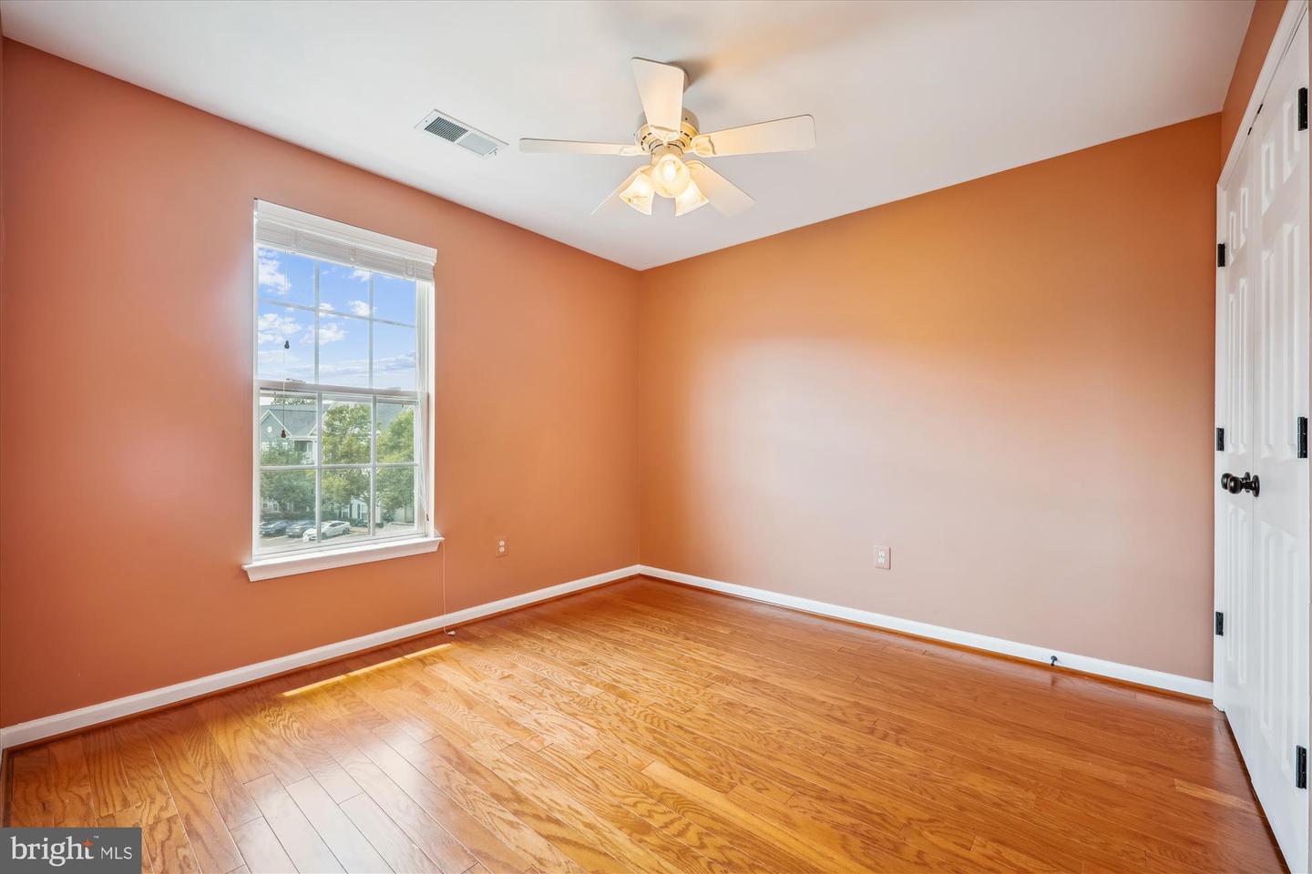 625-B Main St #625-B