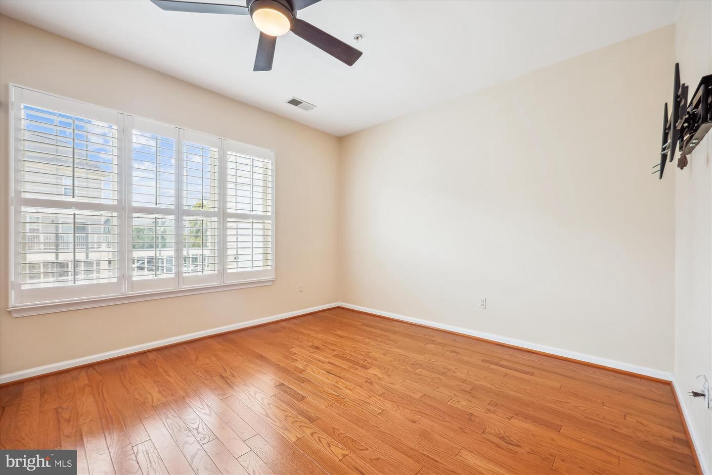 625-B Main St #625-B