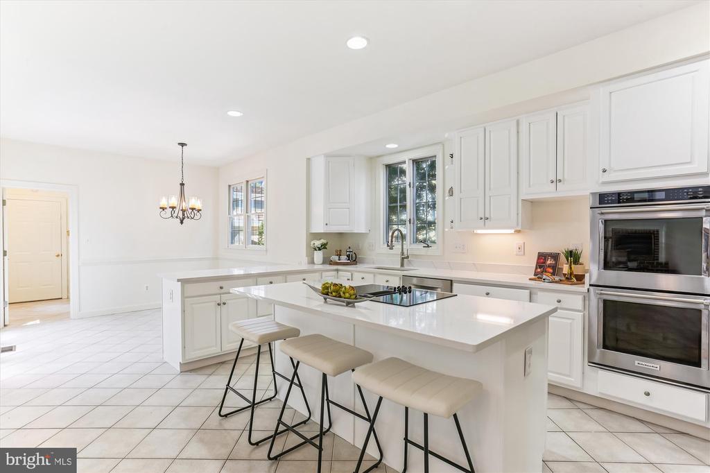 403 Kent Oaks Way