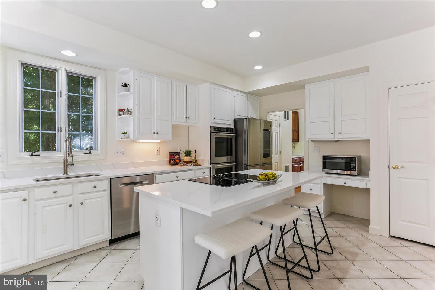 403 Kent Oaks Way