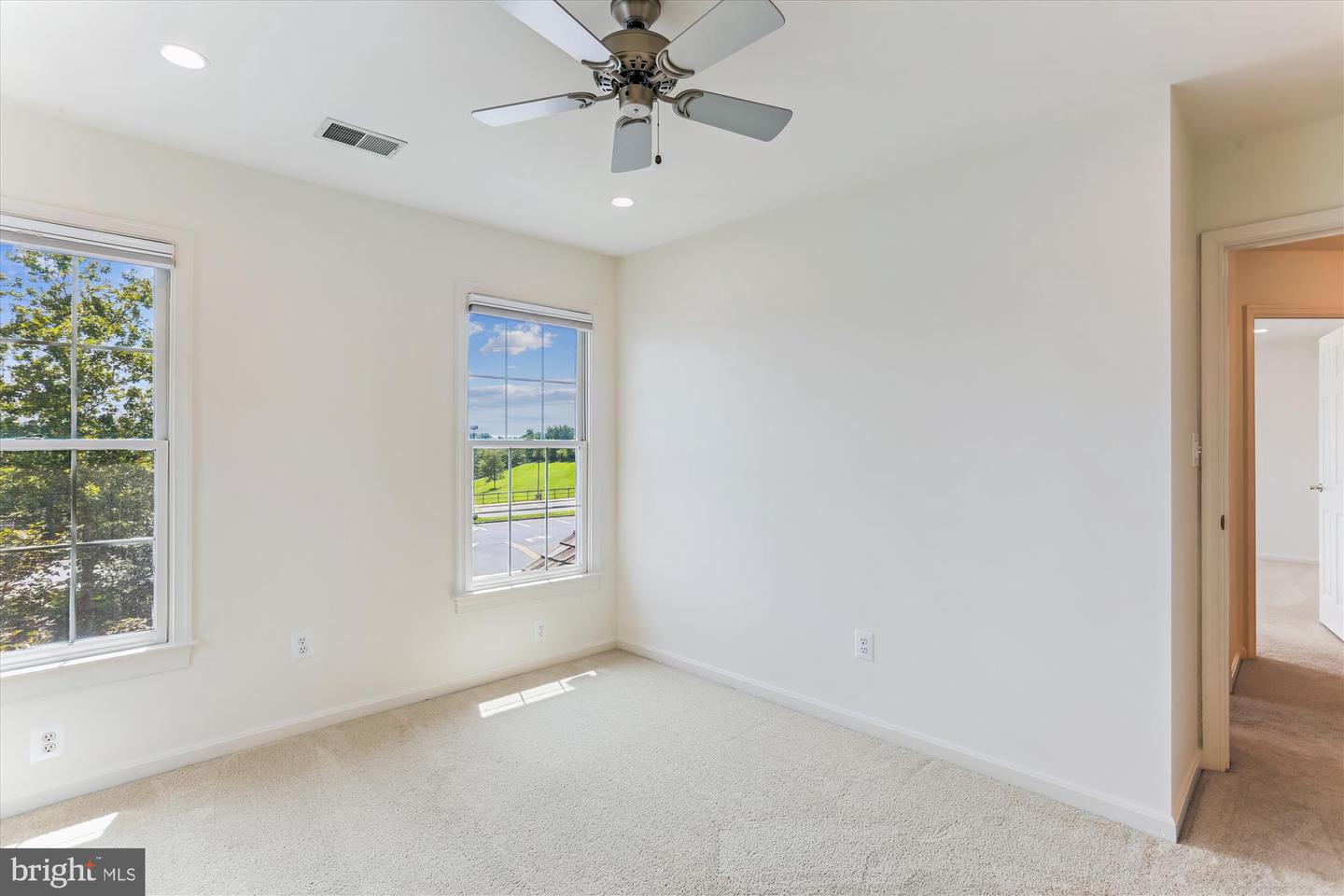 403 Kent Oaks Way