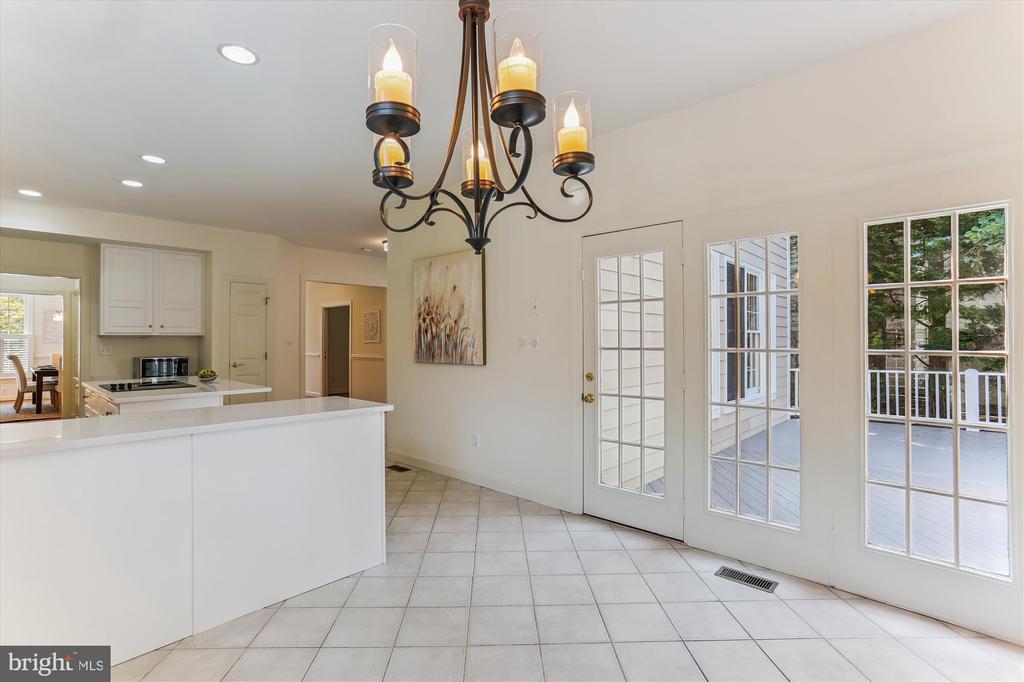 403 Kent Oaks Way