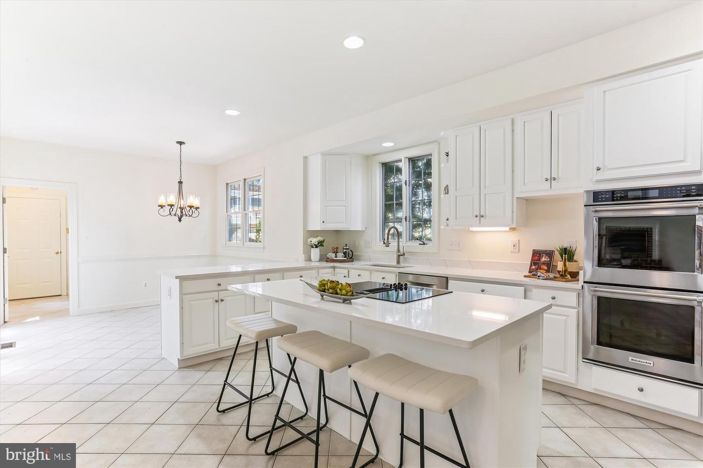 403 Kent Oaks Way