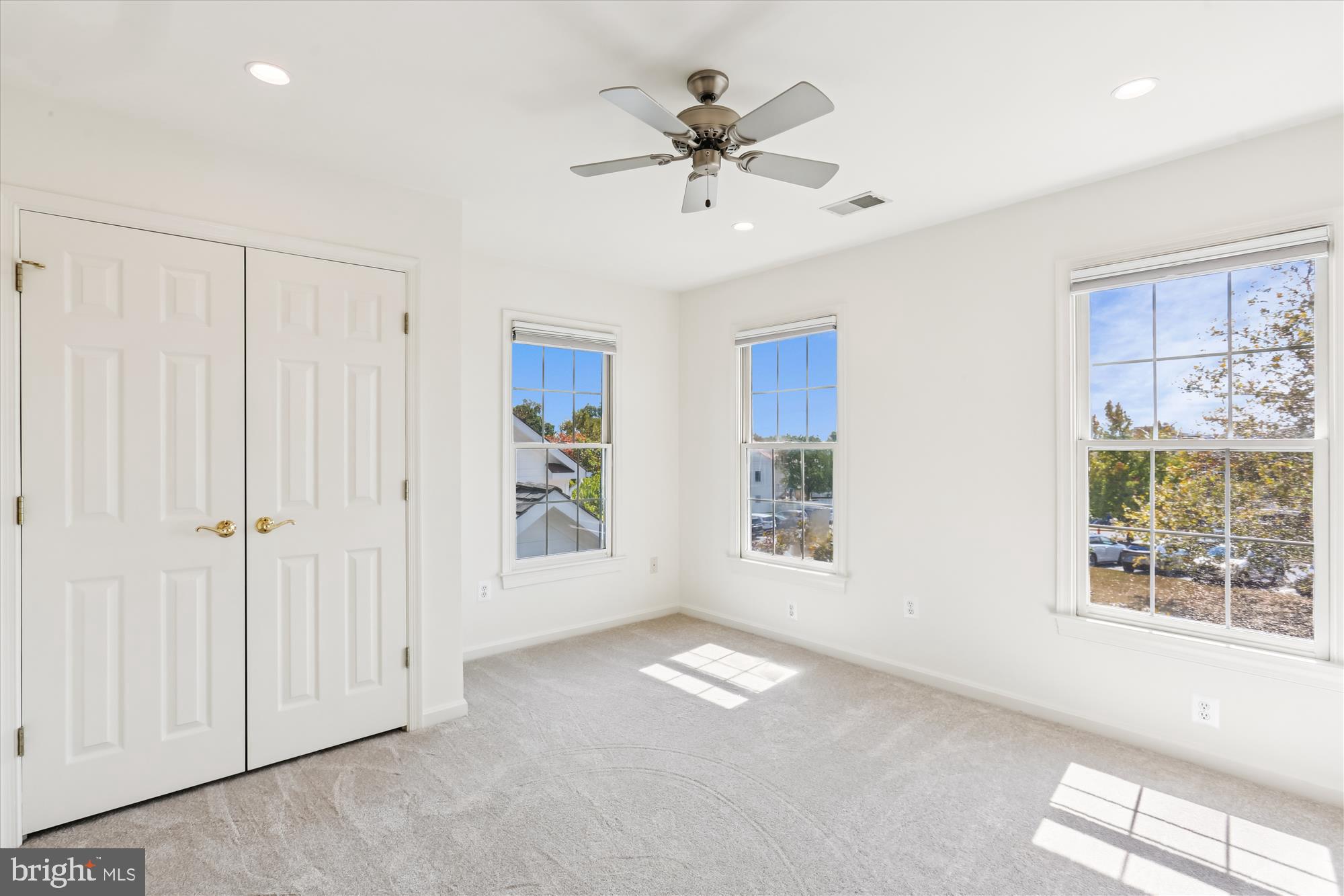 403 Kent Oaks Way