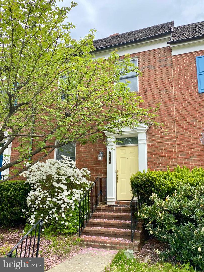 473 Tschiffely Square Rd