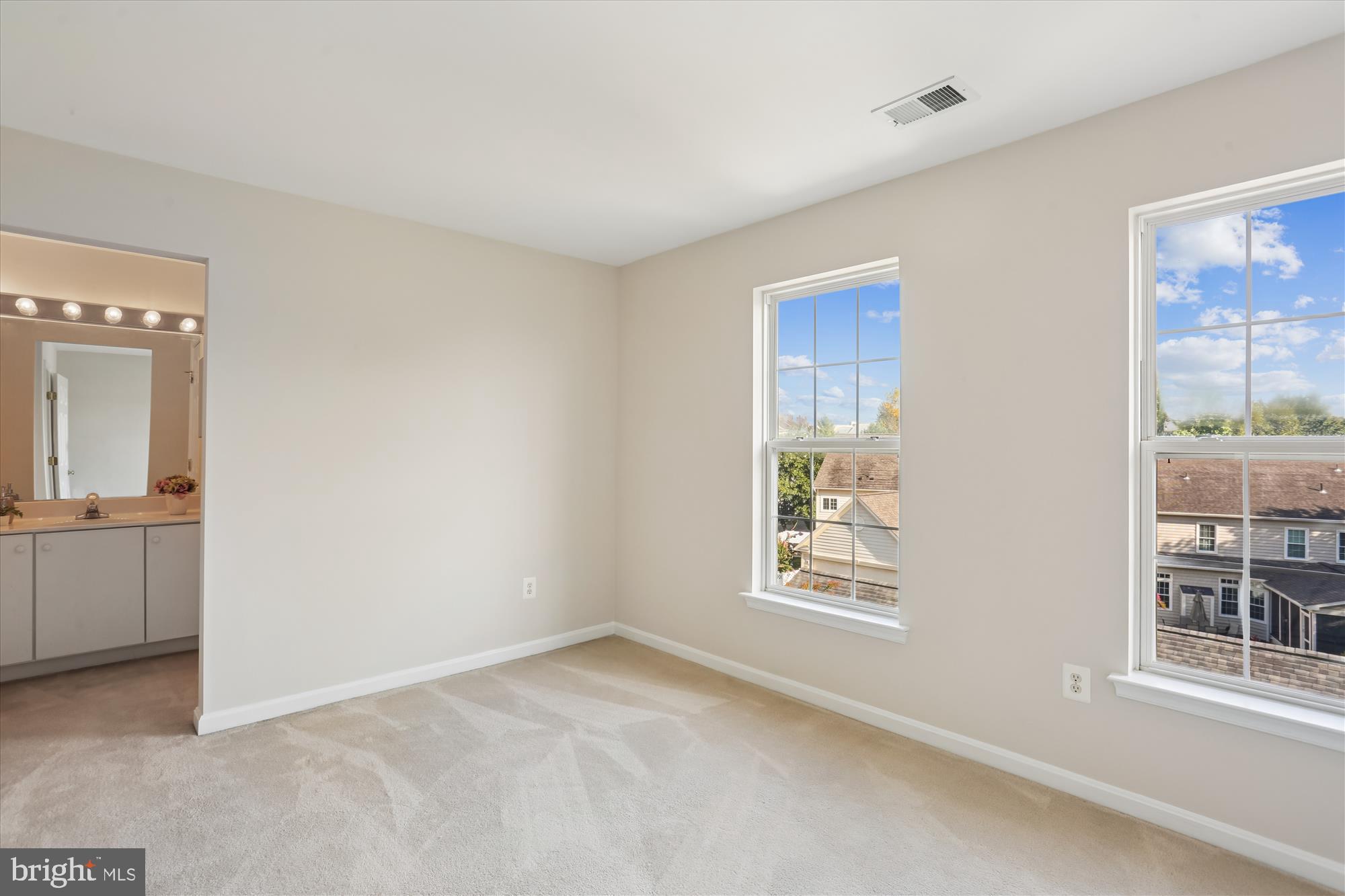 634 GATESTONE STREET