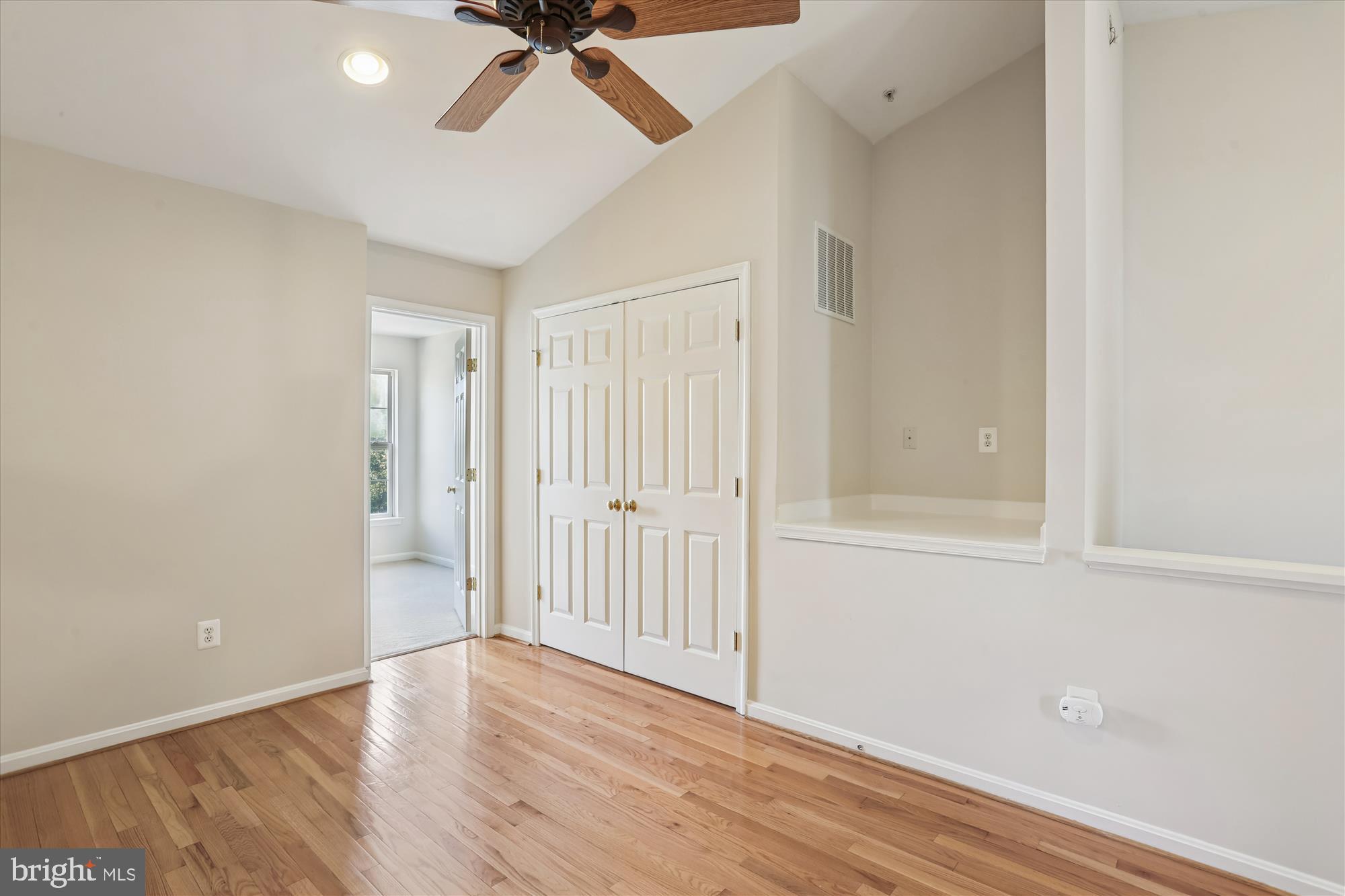 634 GATESTONE STREET