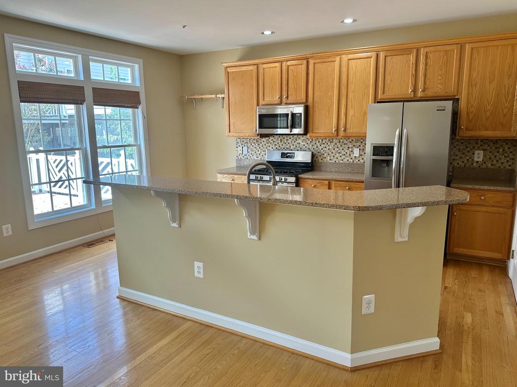 314 HIGHLAND RIDGE AVENUE
