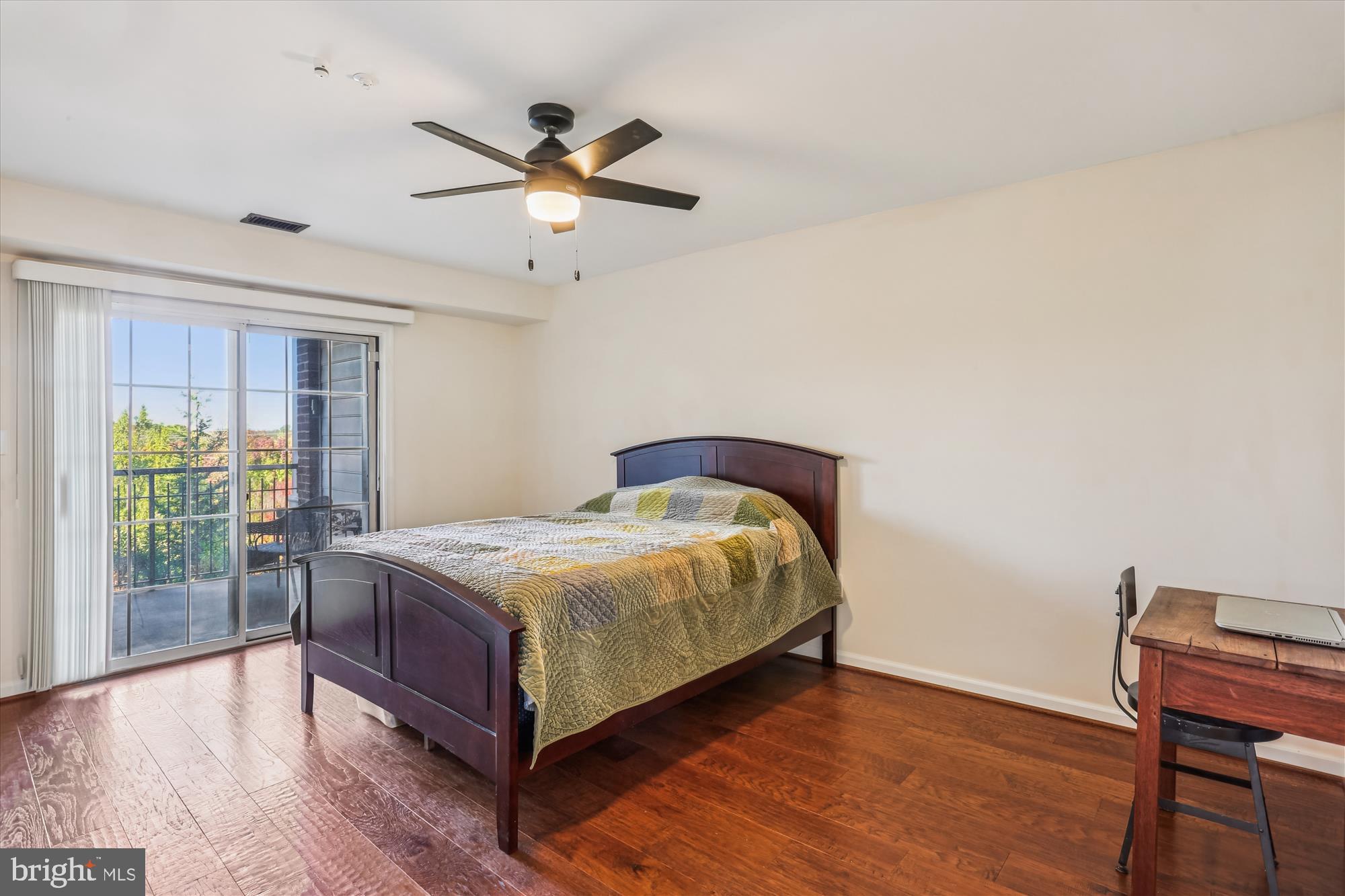 302 RIDGEPOINT PLACE 16