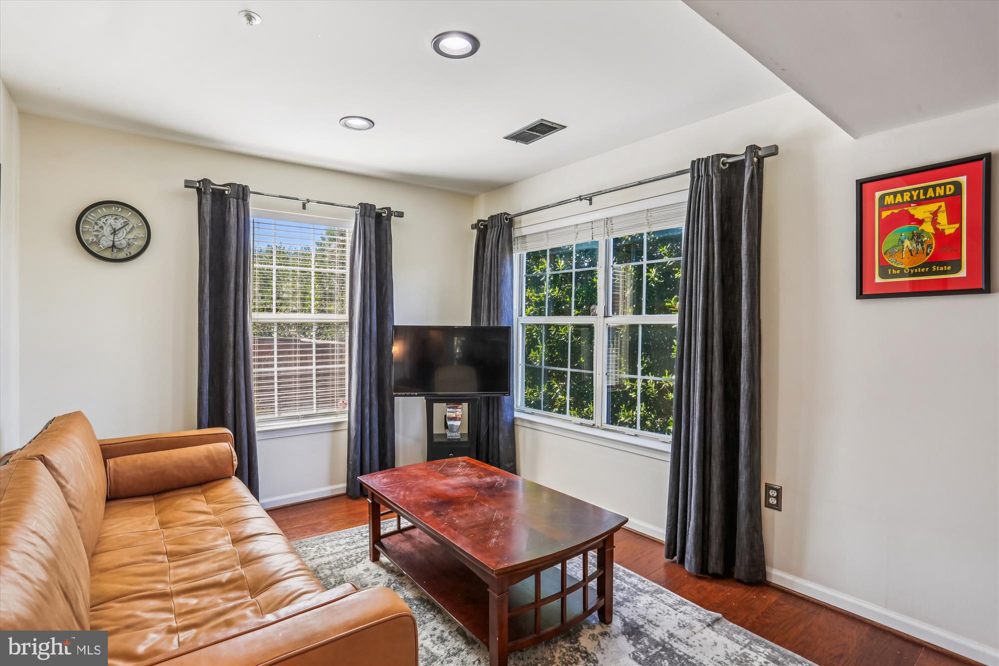 302 RIDGEPOINT PLACE 16