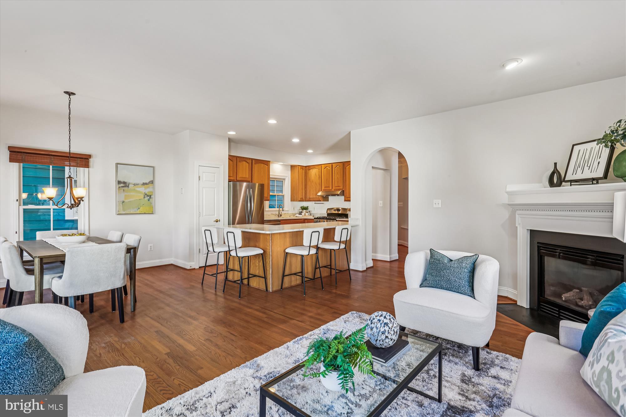 664 LAKE VARUNA MEWS