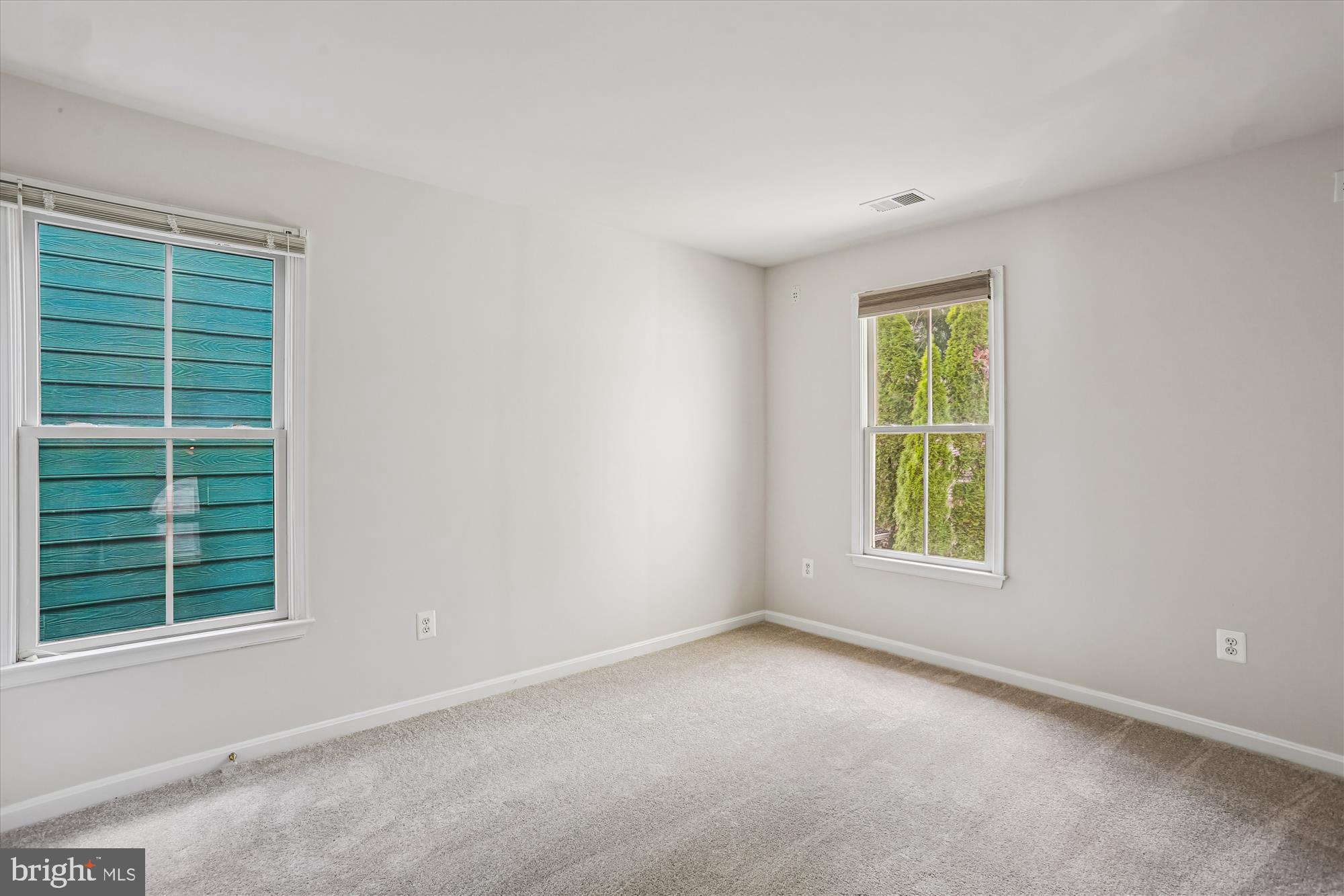 664 LAKE VARUNA MEWS