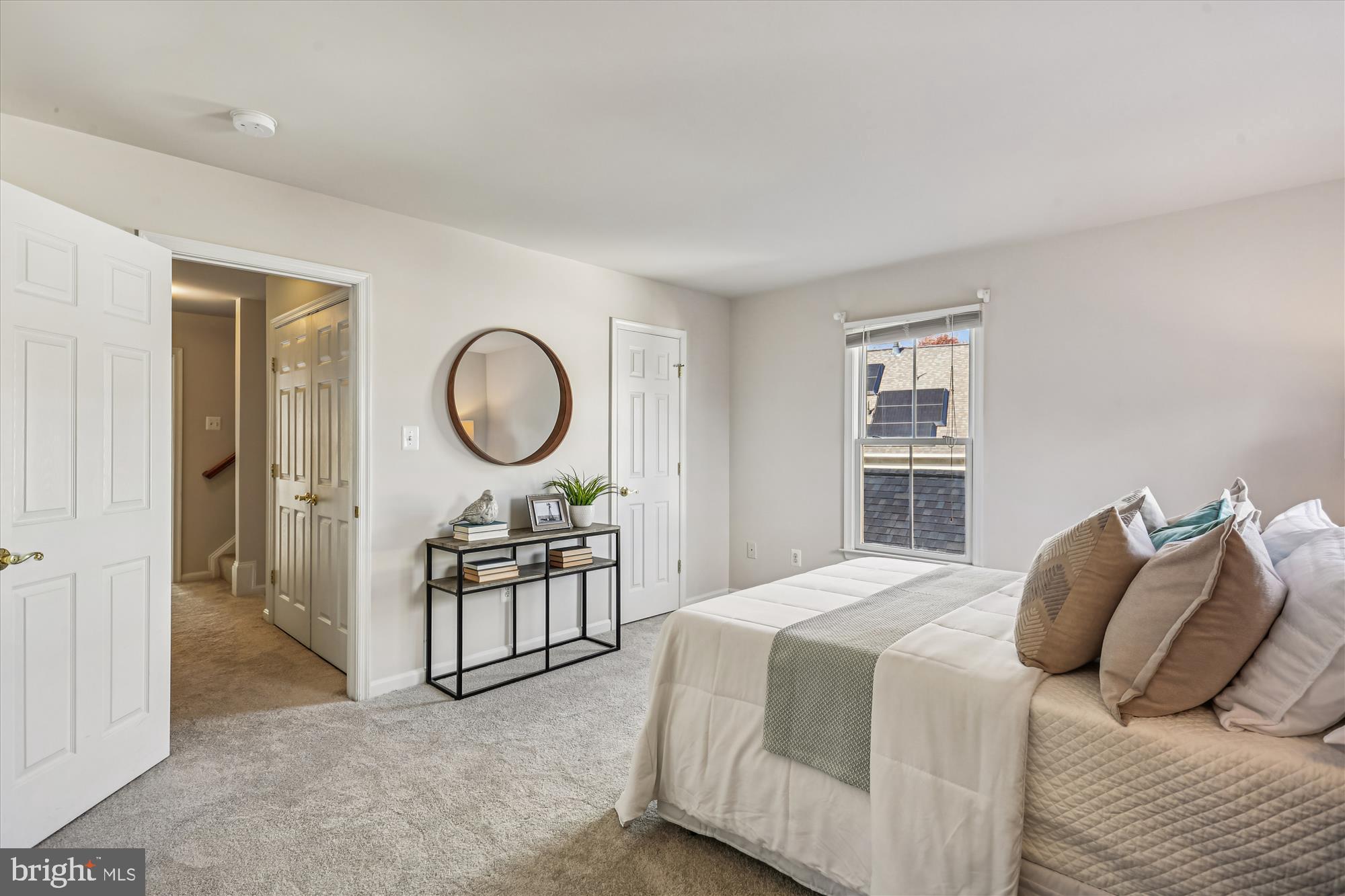 664 LAKE VARUNA MEWS