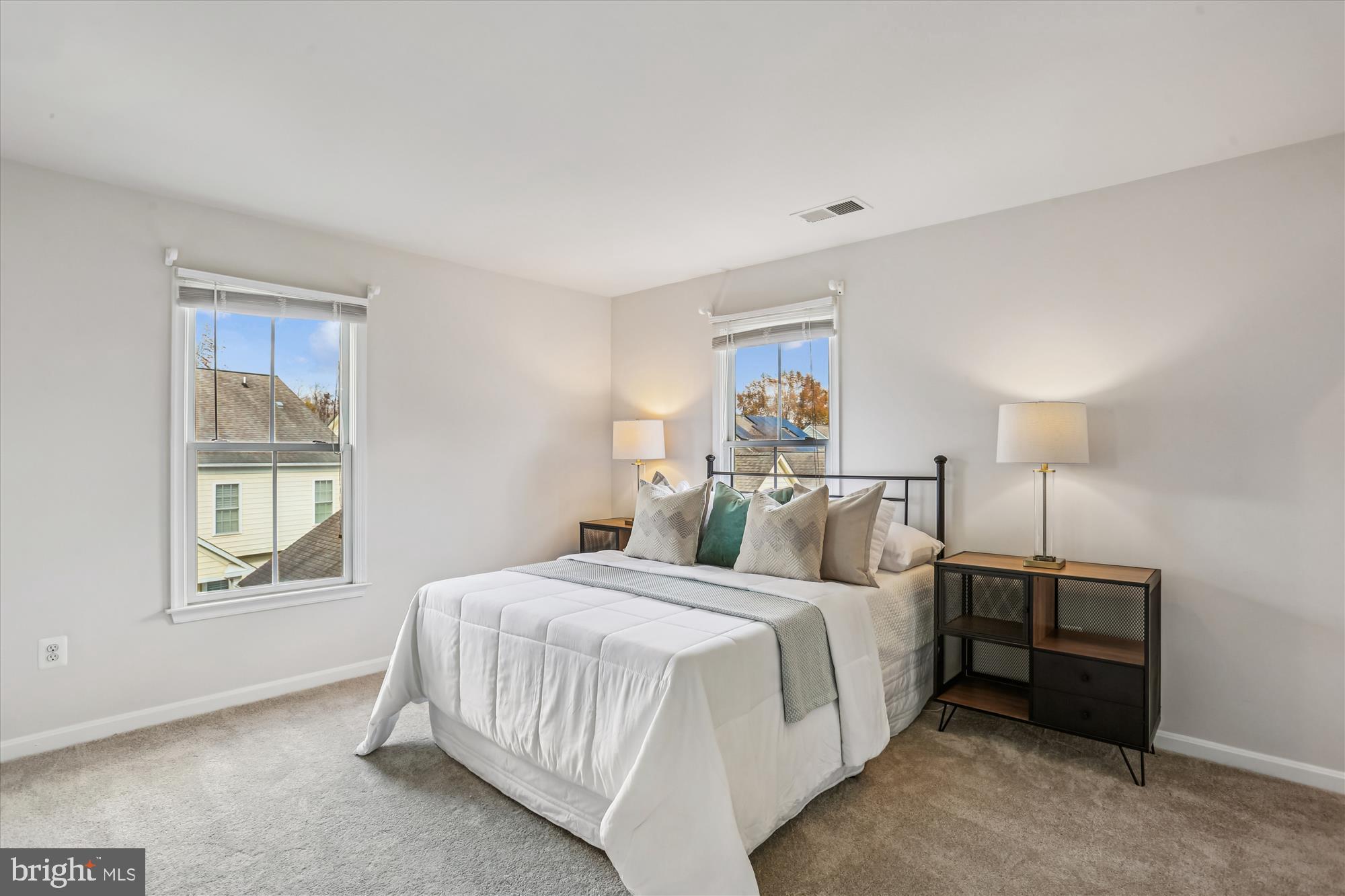 664 LAKE VARUNA MEWS