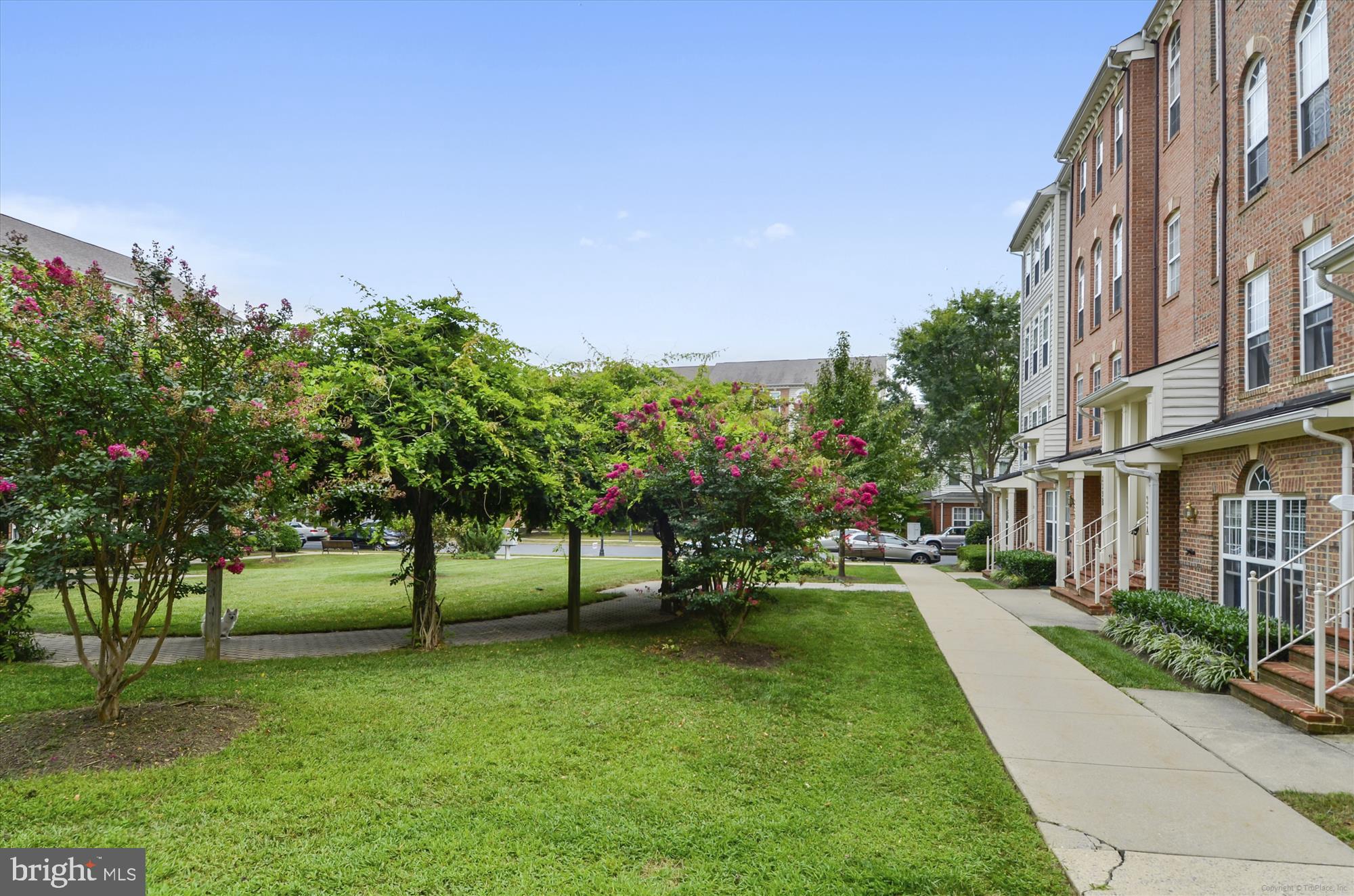 301 CROSS GREEN STREET B 301-B