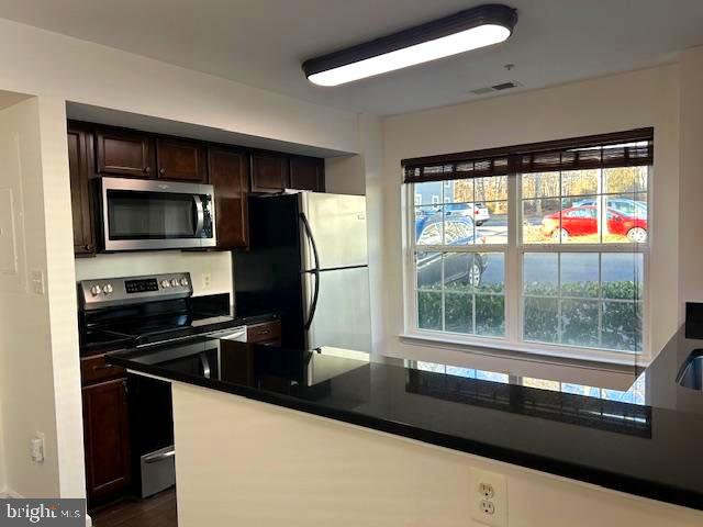 104 KENDRICK PLACE 18