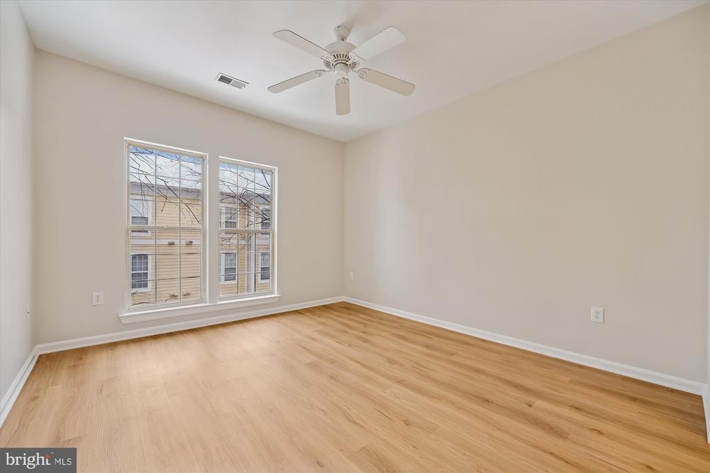 106 BOOTH STREET 34