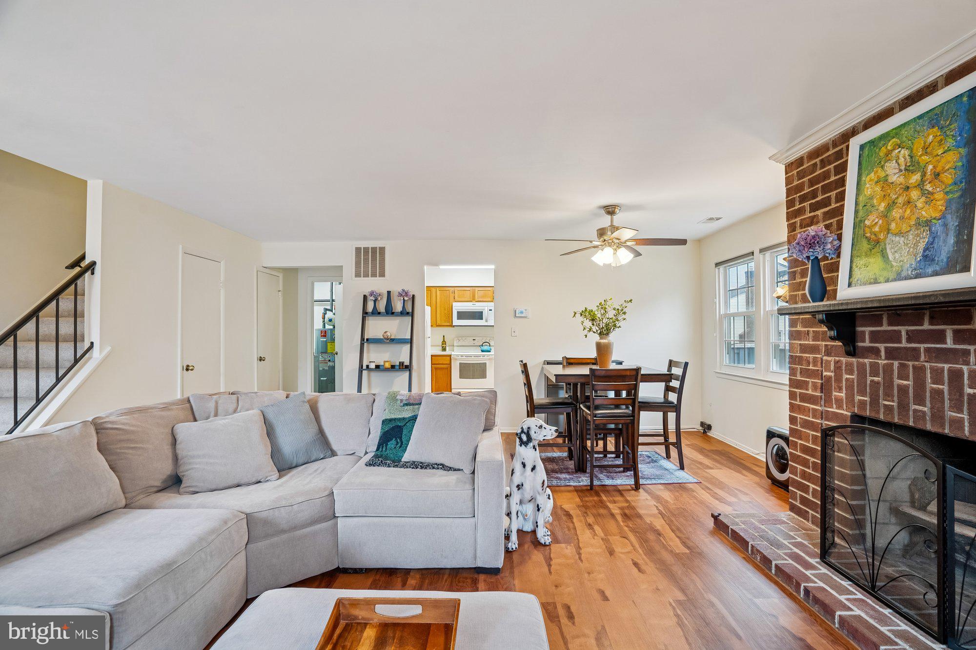 13115 MUSICMASTER DRIVE 90