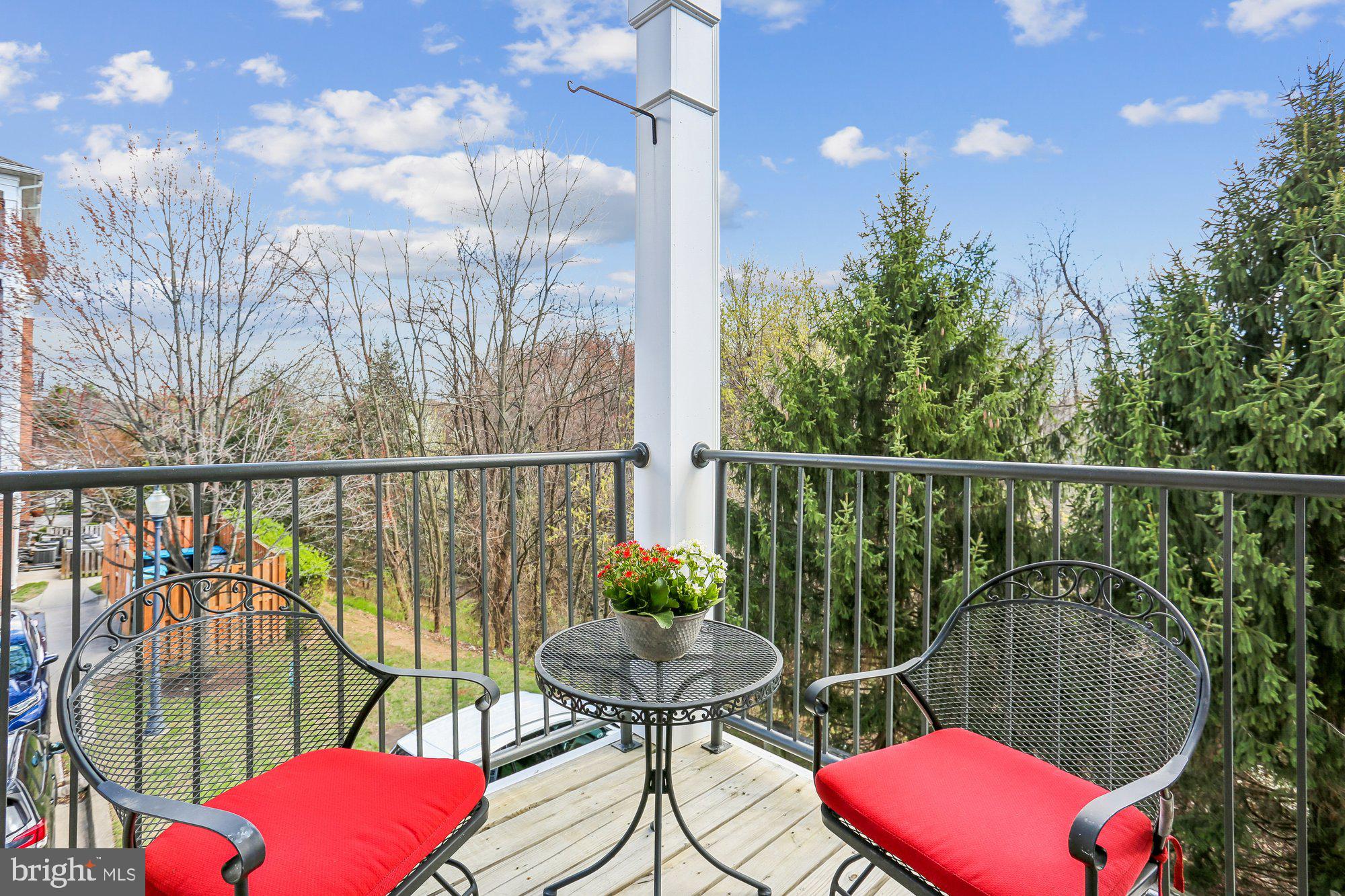 150 CHEVY CHASE STREET 205