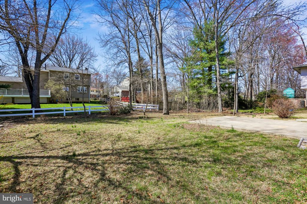 738 TIFFANY COURT