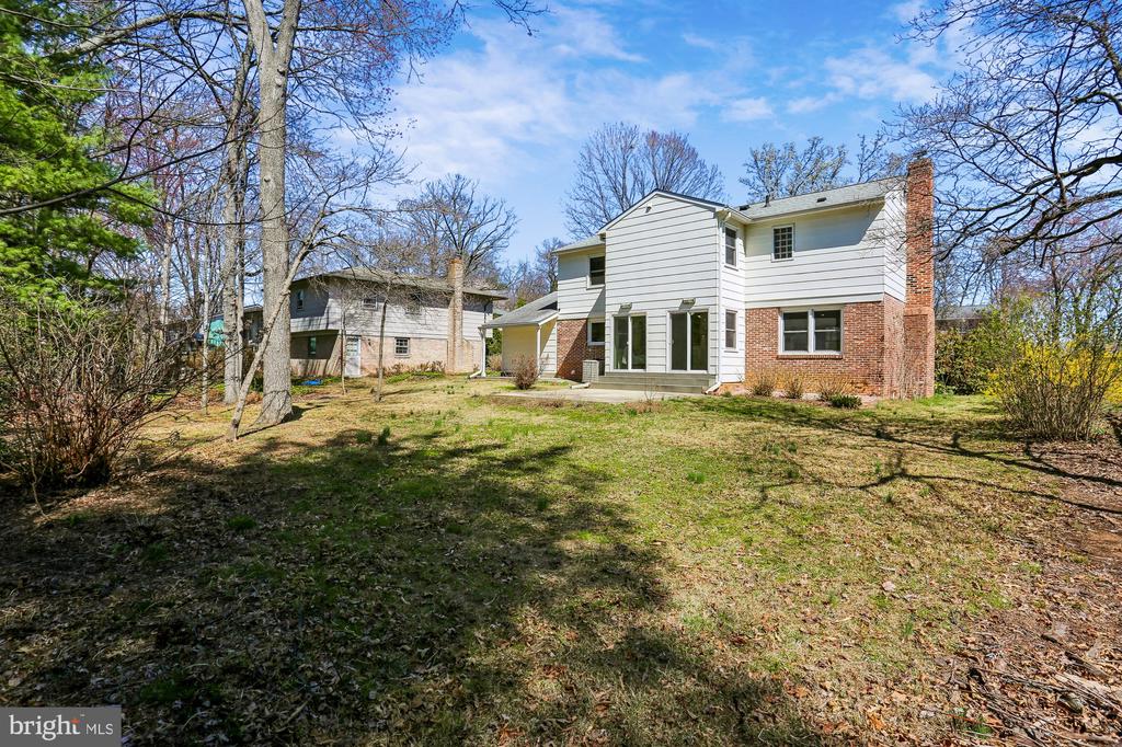 738 TIFFANY COURT