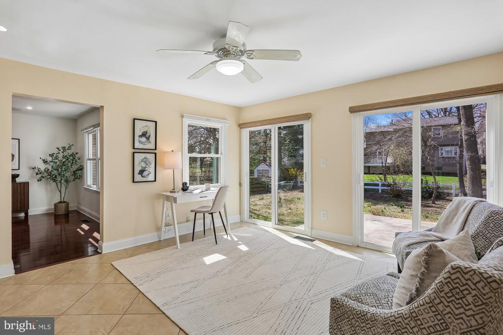 738 TIFFANY COURT