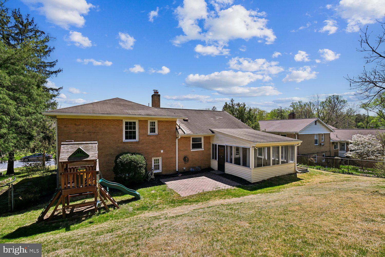 10706 STONEYHILL DRIVE