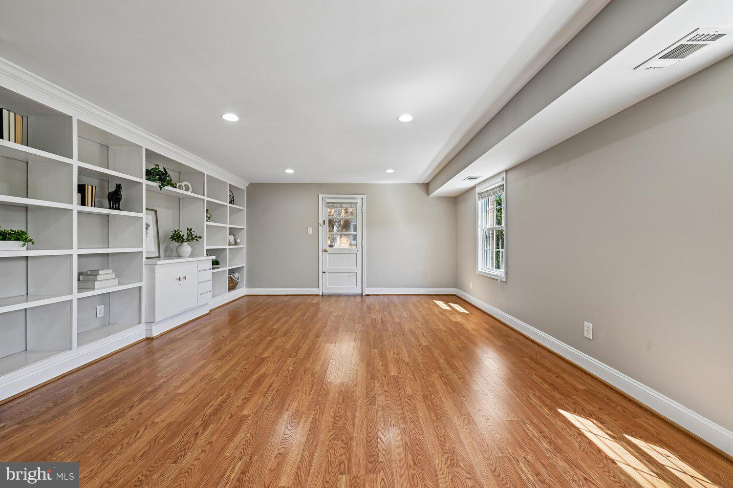 10706 STONEYHILL DRIVE