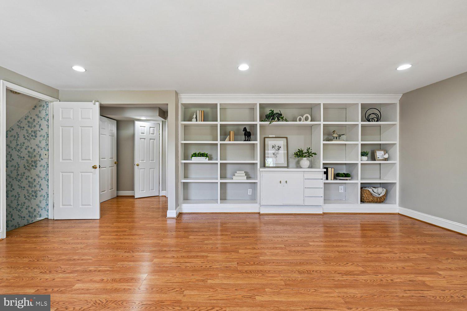 10706 STONEYHILL DRIVE