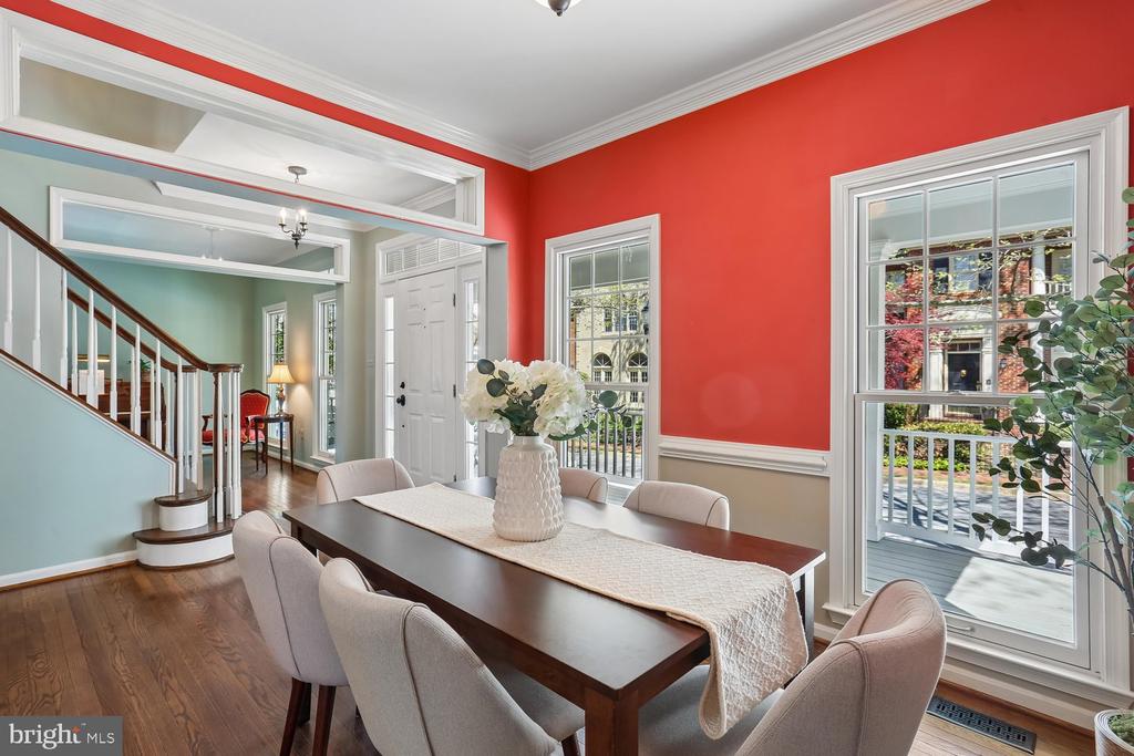 306 BECKWITH STREET